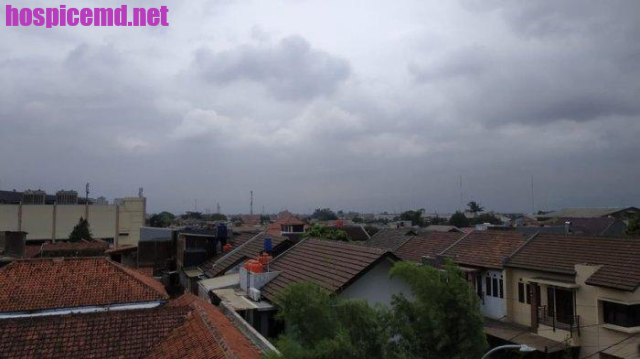 Prediksi Cuaca Wilayah Bandung Hari Ini 30 Mei 2025, Sebagian Berawan Tapi Berpotensi Hujan!